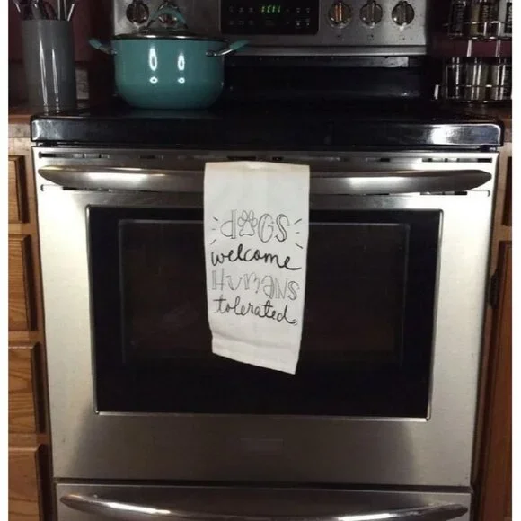 2 X New Dogs Welcome Dog Lover 25 x 15" Kitchen Dish Towel Linen Oven Stove NWT - Picture 2 of 3